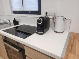 Maison "COSY" avec Parking Privé et Climatisation - Nîmes - 7