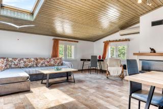 Serene Escape Suite - - 6