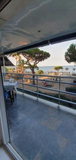 Unique apartment with direct sea view along the beach in S'Abanell Central Park Blanes - Blanes - 4
