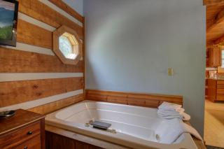 Dream Weaver #1527 - Gatlinburg - 3