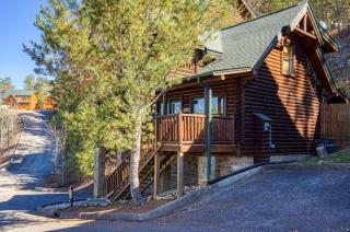 Farmers Retreat #221 - Sevierville - 2