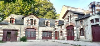 Gîte de l'Orangerie, 15 personnes, 7 ch, 275 m² - Saint-Gervais-la-Forêt - 0