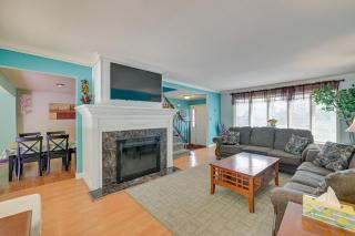 Lake George Retreat with Private Deck and Water Views! - Lake George - 8