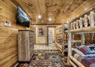 Pooling Around #200 - Gatlinburg - 2