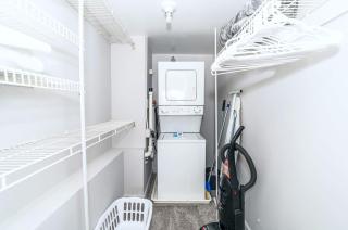 Spacious Apt Downtown - BIL-1607 - Stamford - 1