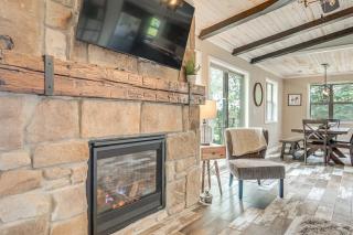 Tranquil Lakefront Cabin Fire Pit, Grill and Patio - Tomahawk - 4