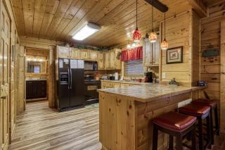 Whispering Creek #302 - Pigeon Forge - 2