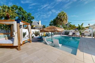 Out of Office Oasis - Clearwater Beach - 9