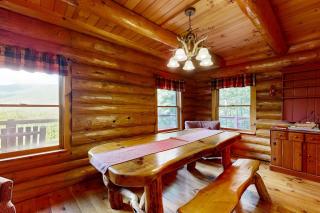 Red Lantern Lodge - Sylva - 6