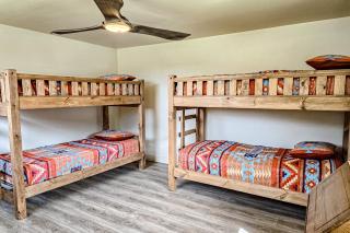 Pine Croft on the Rio Grande - 1