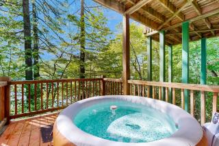 Romantic Lake Retreat - 9