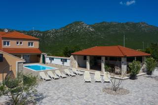 Villa Zara with heated Hydromassage-Pool - Vrgorac - 3