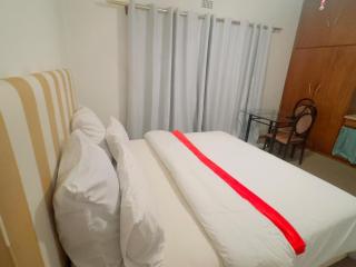 Leisure Lodges selfcatering accommodation Parow - Kapstadt - 8