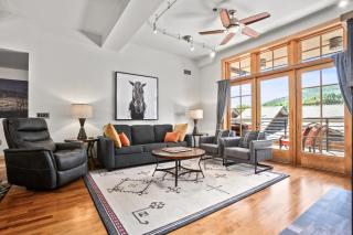Urban Loft in Downtown Steamboat - Upscale Luxury - 1