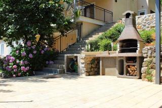 Apartments with a parking space Opric, Opatija - 7753 - Lovran - 3