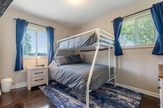 Akron 2 Bed & 1 Bath Close to everything - Akron - 7