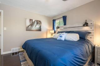 Akron 2 Bed & 1 Bath Close to everything - Akron - 2