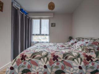 Appartement 1 chambre, balcon et accès direct à la plage - FR-1-197-596 - 1