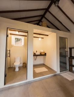 CABANAS na ROCHA IPÊ ROSA - 6