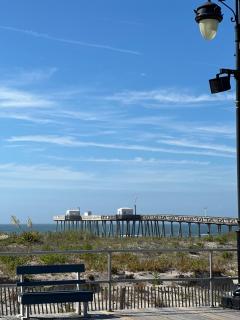 The Heart of Ocean City - Walk to beach, shopping and restaurants - 0