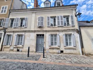 Chambre spacieuse avec grand lit et salle d'eau privée, petit-déjeuner inclus - Châteauroux - FR-1-591-601 - Châteauroux - 8
