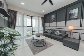 Mosaic Lush Grey Nest 3BR 8Pax w bathtub near midvalley - Johor Bahru - 0