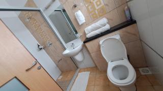 Ary Homestay Nyali- Behind City Mall - 7