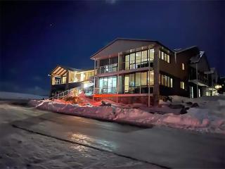 Mountain View Chalet at Heidis - Smiggin Holes - 3