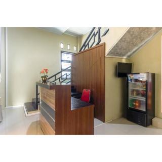 RedDoorz near Mall Boemi Kedaton 2 Lampung - 7