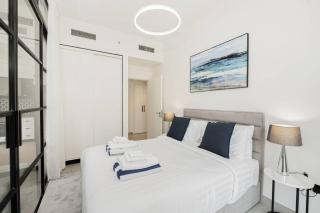 Luxury at Socio Dubai Hills, 2 Beds, Sleeps 4 - Dubai - 2