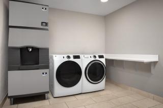 Holiday Inn Express & Suites by IHG Chambersburg by IHG - 5