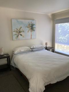 Waterfall Cottage - Rosebud - 1