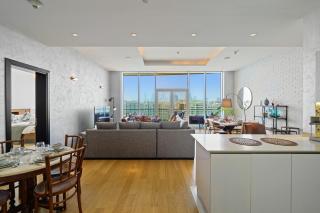 Stellar 2BR on Palm Jumeirah - Beach and Pool access - Dubai - 3