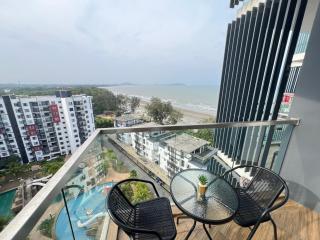 VitaminSEA5 Seaview 6PAX Studio Netflix A-13-3 - Kuantan - 1