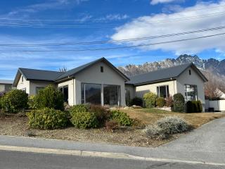 Frankton Arm Vista - Queenstown Holiday Home - Queenstown - 9