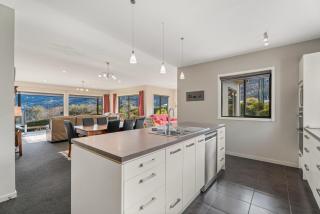 Frankton Arm Vista - Queenstown Holiday Home - Queenstown - 5