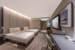 Atour Hotel Qingdao North Station Zhenhua Road - 4