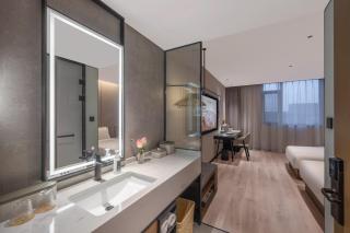 Atour Hotel Qingdao North Station Zhenhua Road - 1