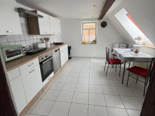 Sunny Loft with Mountain Views - 2