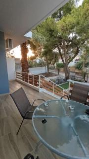 House with a pool, 2' from the beach - Kineta - 8