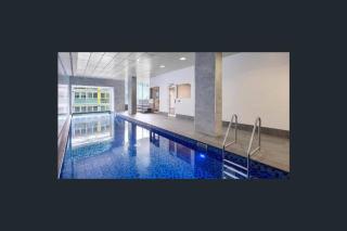 Unique Lvl 1 Apartment Morphett - Adelaide - 8