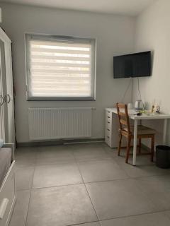 4 Zimmer im Neubau Bungalow, Garten, Grillen, bis 9 Personen - Bernau bei Berlin - 3