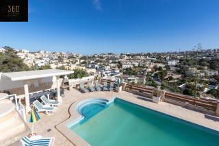 Massive Villa Pool area with VIEWS, WIFI with BBQ by 360 Estates - Mellieħa - 0