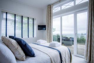 Shearwater 30 - 2 Bedroom Lodge - Summerhill - 7