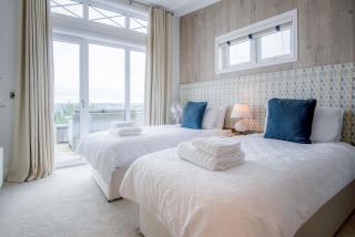 Shearwater 30 - 2 Bedroom Lodge - Summerhill - Amroth - 2