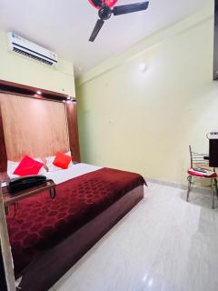 Rameshwaram Guest House - Benares - 3