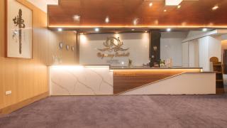 RedDoorz Premium at Regency Sunset Hotel - Angeles - 4