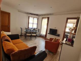 Grand Appart - avec terrasse - Reims - 0
