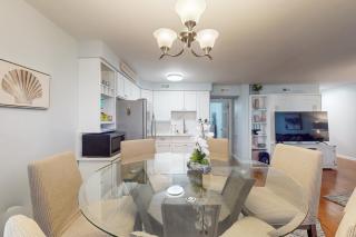 Myrtle Beach Getaway with Outdoor Pool, Near Outlets - 4