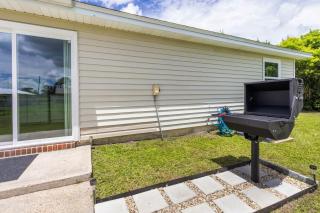 Charming 3BR Home with Free Parking & Game Room - Panama City - 6